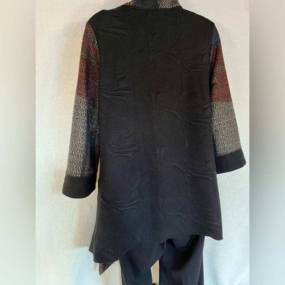 Designer Jacket - Picture 4 of 7